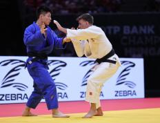 MK-包含柔道锦标赛，天山铁骑队与燕山海豚队绝杀，VAR改判成焦点！中场绞杀压制对手的词条