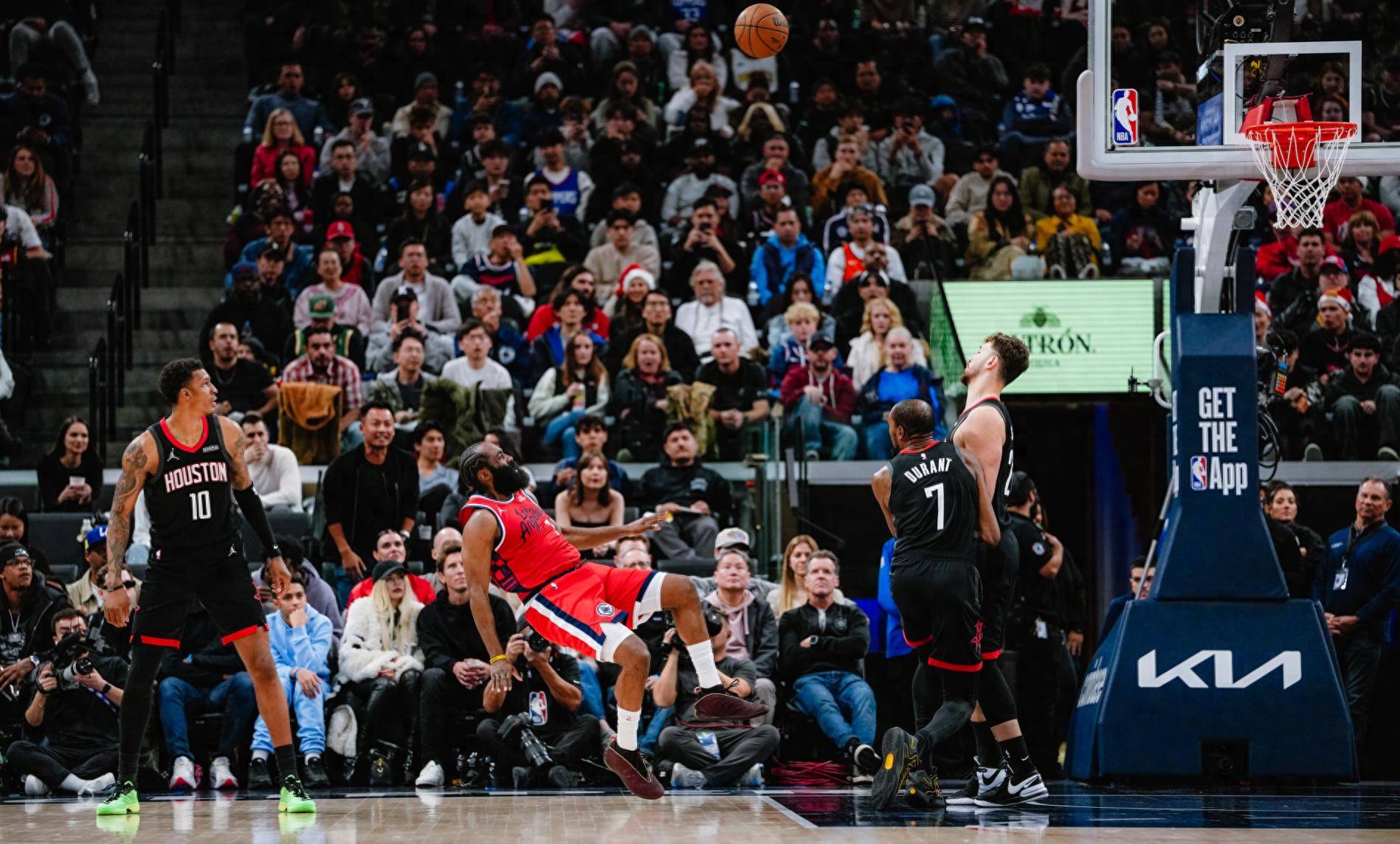 MK体育- 哈登足球
